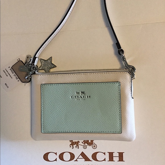 🎉HP🎉COACH (MULTIPLE CHARMS) CORNER ZIP WRISTLET/color:silver/sea glass/chalk - Picture 8 of 15